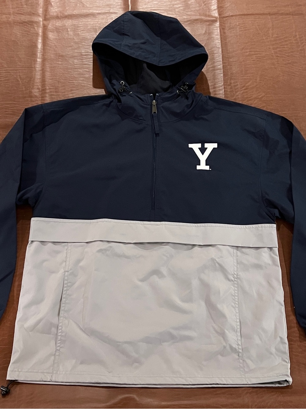 Champion Yale University Men’s Pullover Windbreaker - Medium